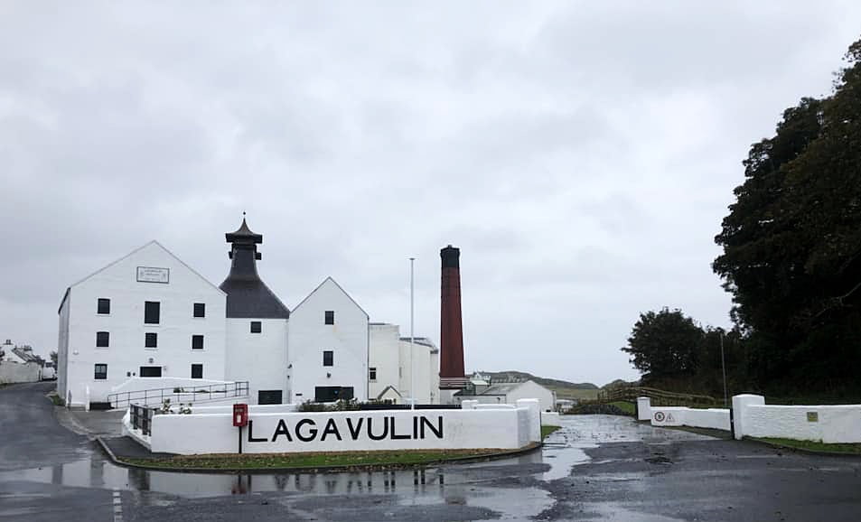 lagavulin distillery - isola di islay - distillerie da vedere in scozia