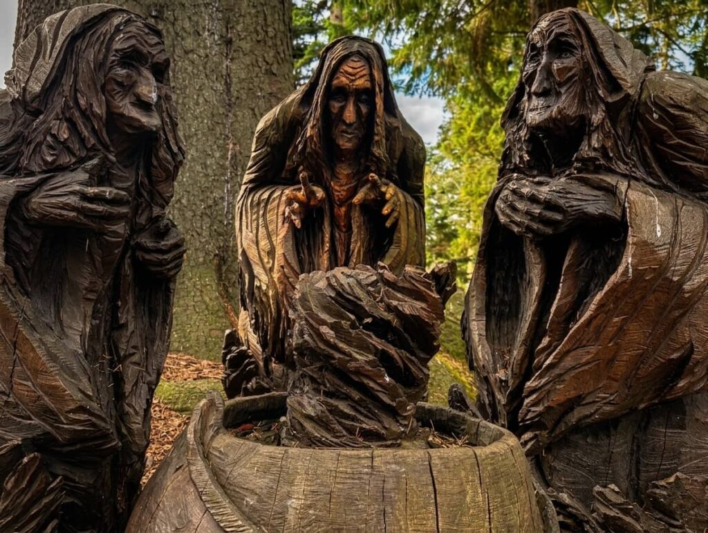 glamis, statue di macbeth, glamis castle fantasmi