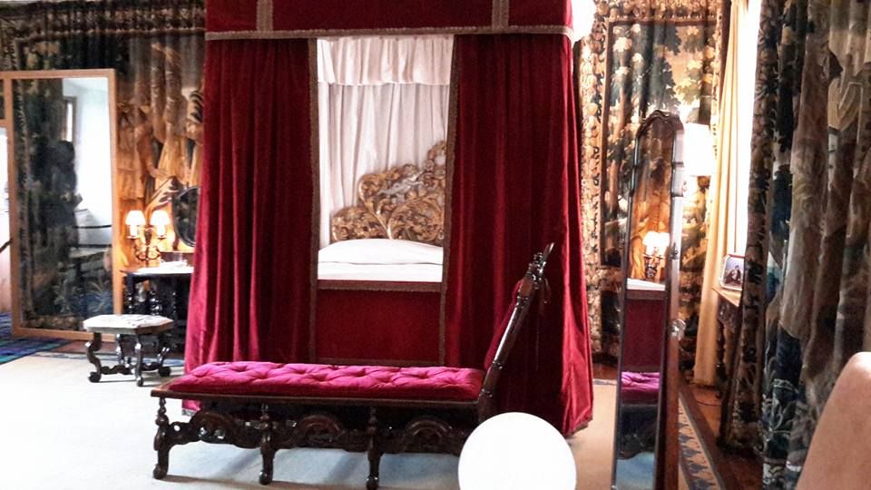 cawdor castle scozia, letto a baldacchino