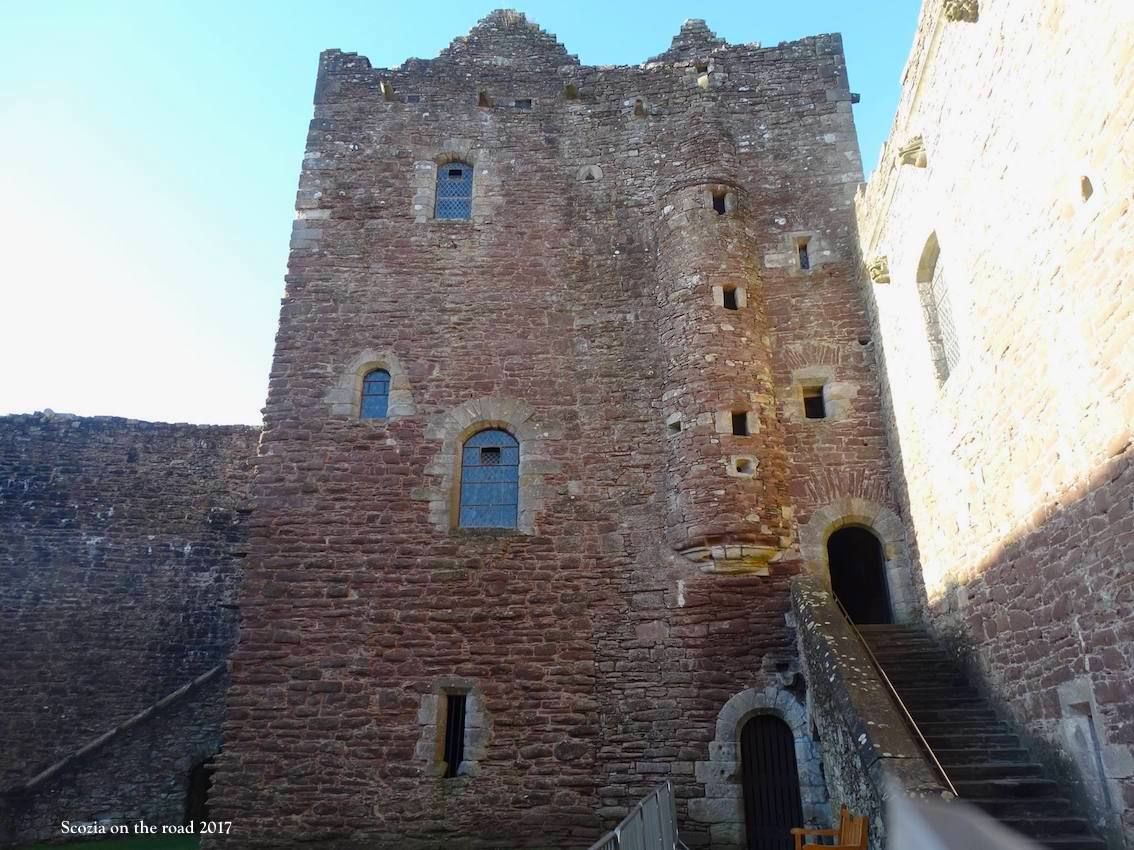 doune castle, Scozia in treno: 15 giorni