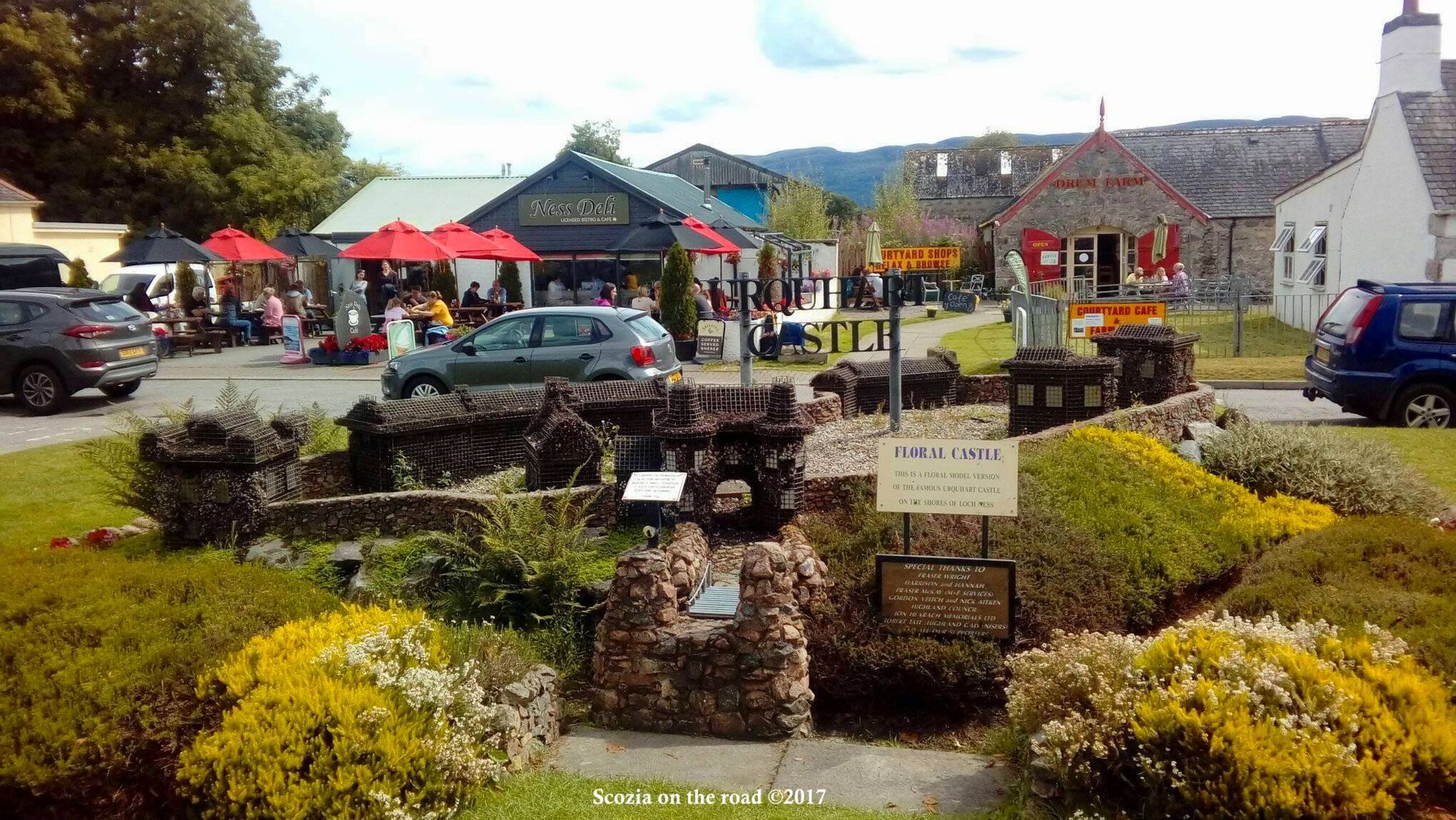 Drumnadrochit loch ness