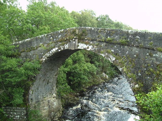 white bridge