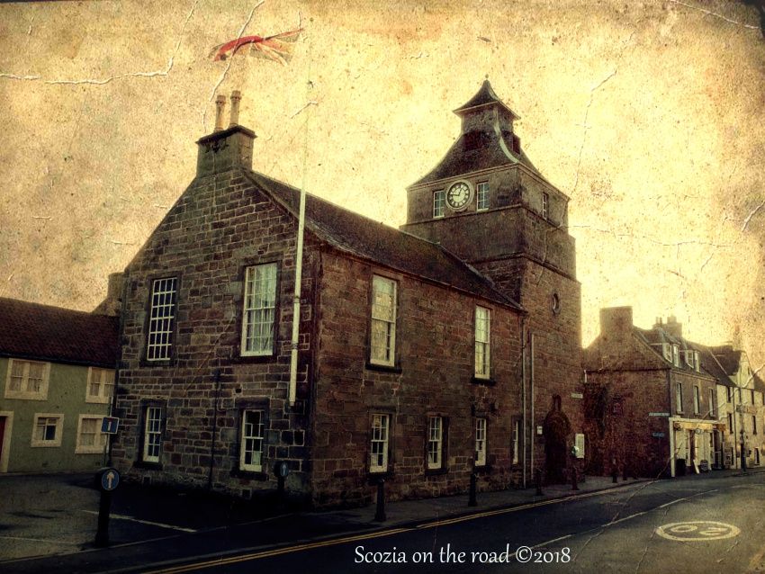 crail, torre orologio, casa