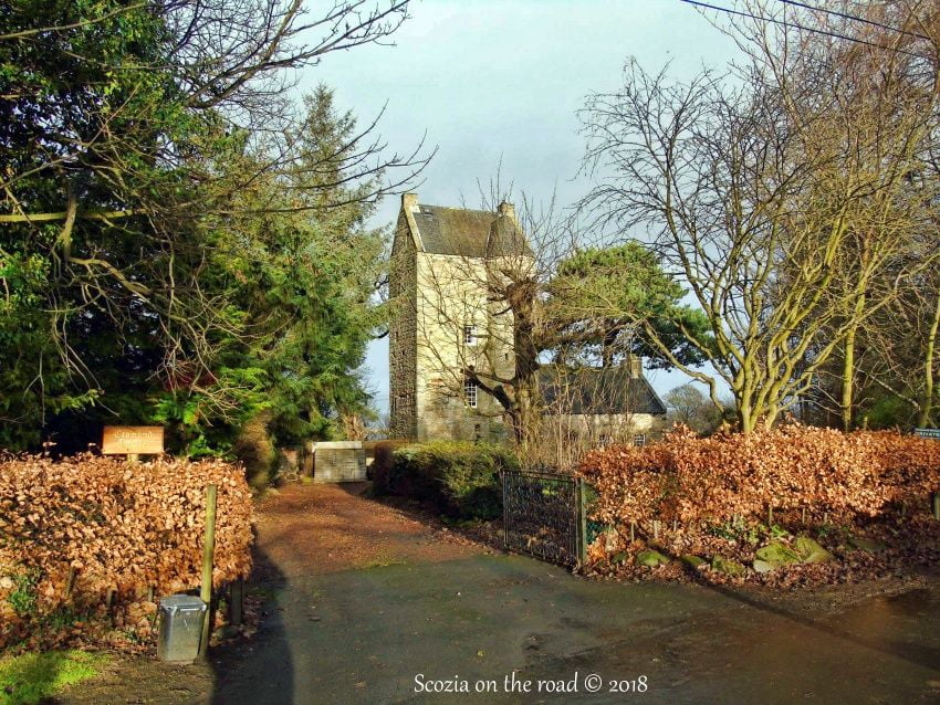 Cramond village: tra spiagge, resti romani e un'isola di marea - Edimburgo 11 cramond island, maniero, strada