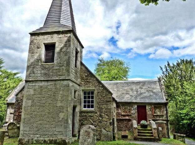 La Scozia di Outlander: viaggio di 15 giorni tra i luoghi della serie tv 16 Glencorse old kirk scozia