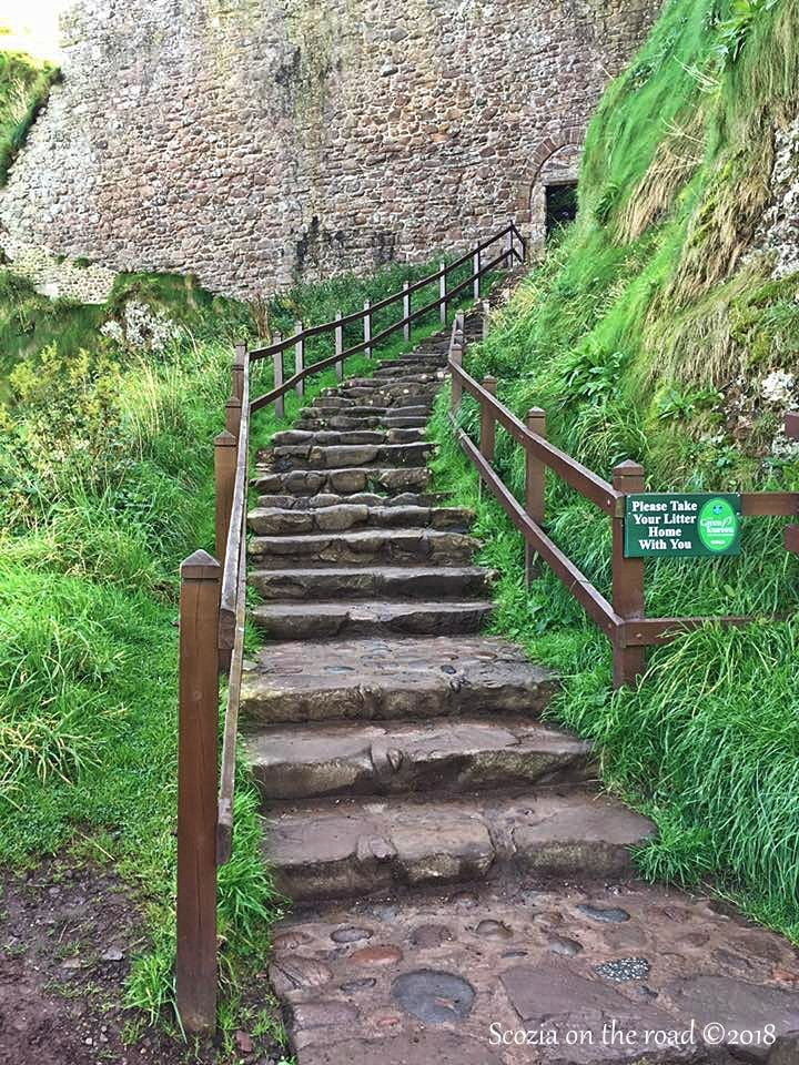 dunnotar scale ingresso