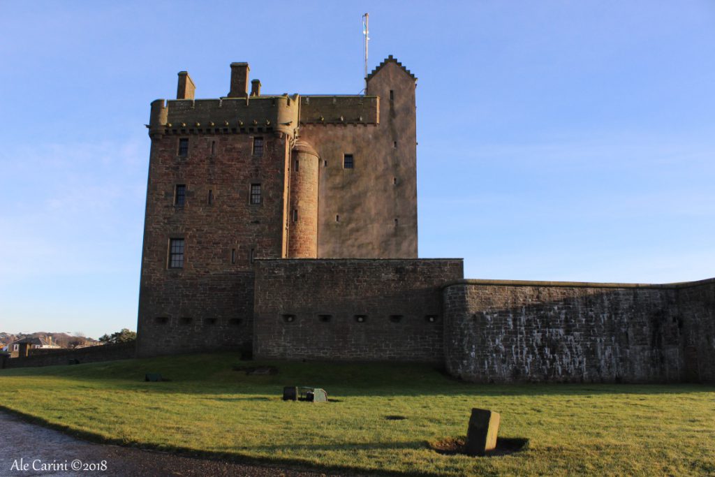 Broughty Castle: il solitario castello sul mare vicino Dundee 6 cosa vedere a broughty castle, castelli della scozia