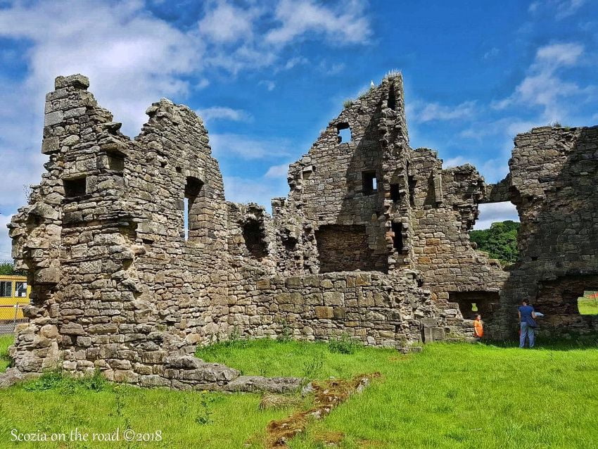 rosty castle scozia