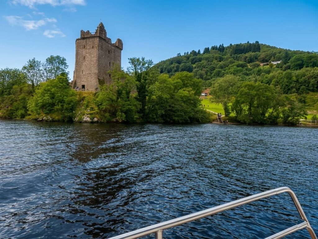 crociera sul lago di loch ness