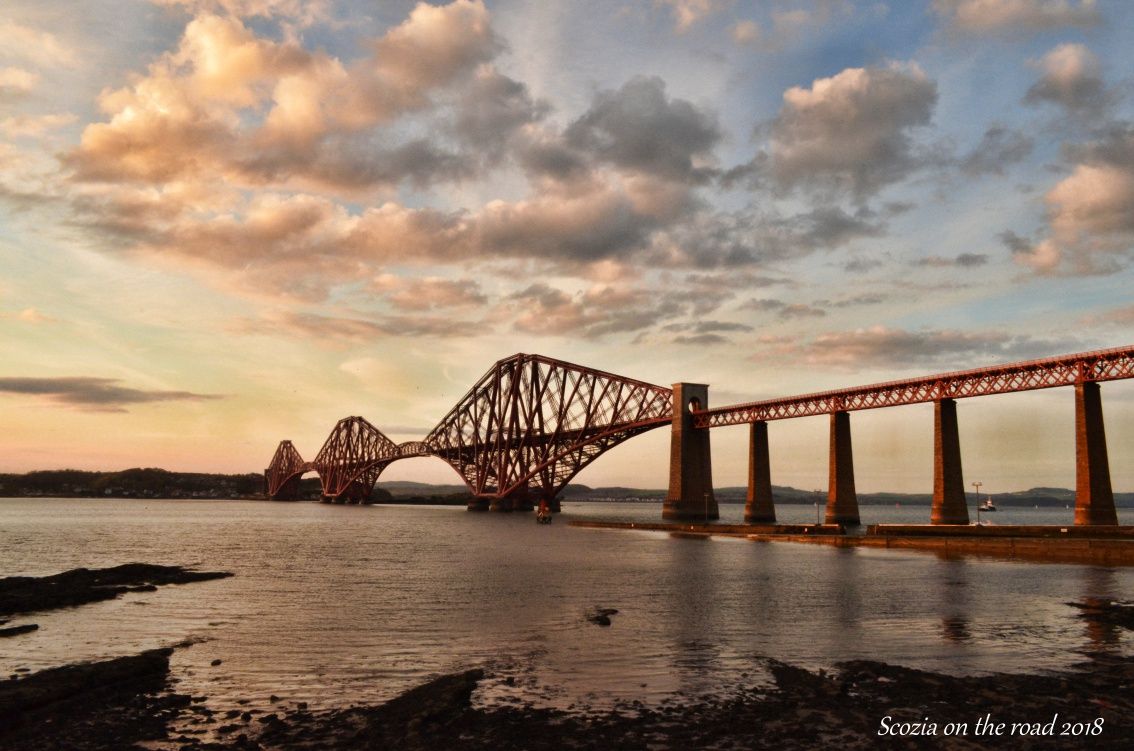 South Queensferry Scozia - forth bridge