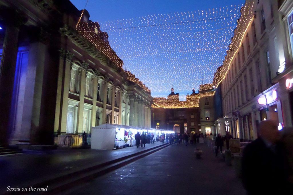 Edimburgo e Glasgow tra mercatini e magia