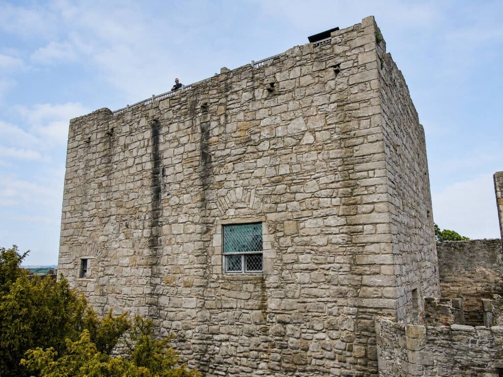 Craigmillar Castle (Scozia): il castello di Mary Stuart e Outlander vicino Edimburgo 6 Tower House di Craigmillar Castle, la parte più antica del castello