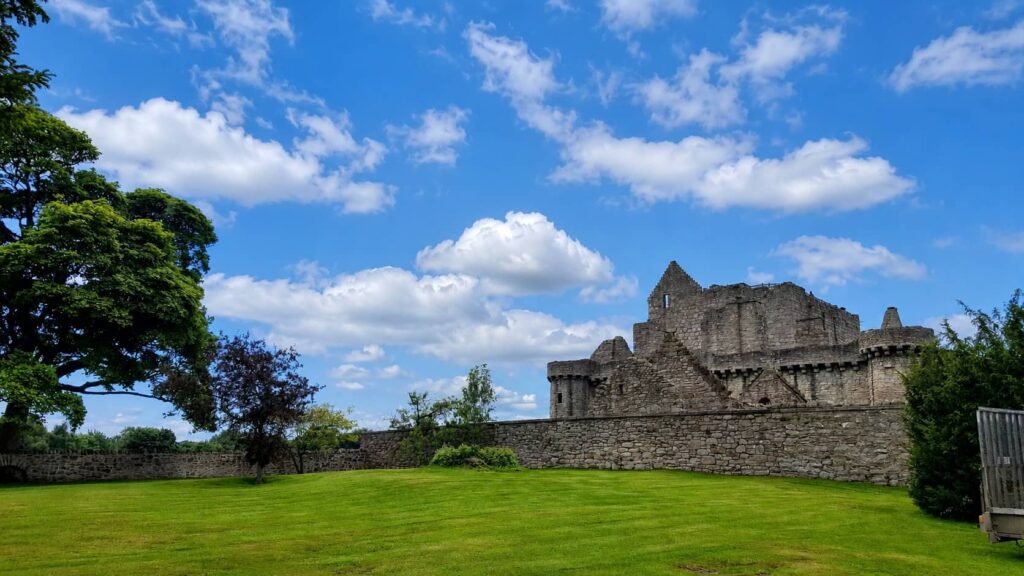 Craigmillar Castle (Scozia): il castello di Mary Stuart e Outlander vicino Edimburgo 18 Craigmillar castle cosa vedere