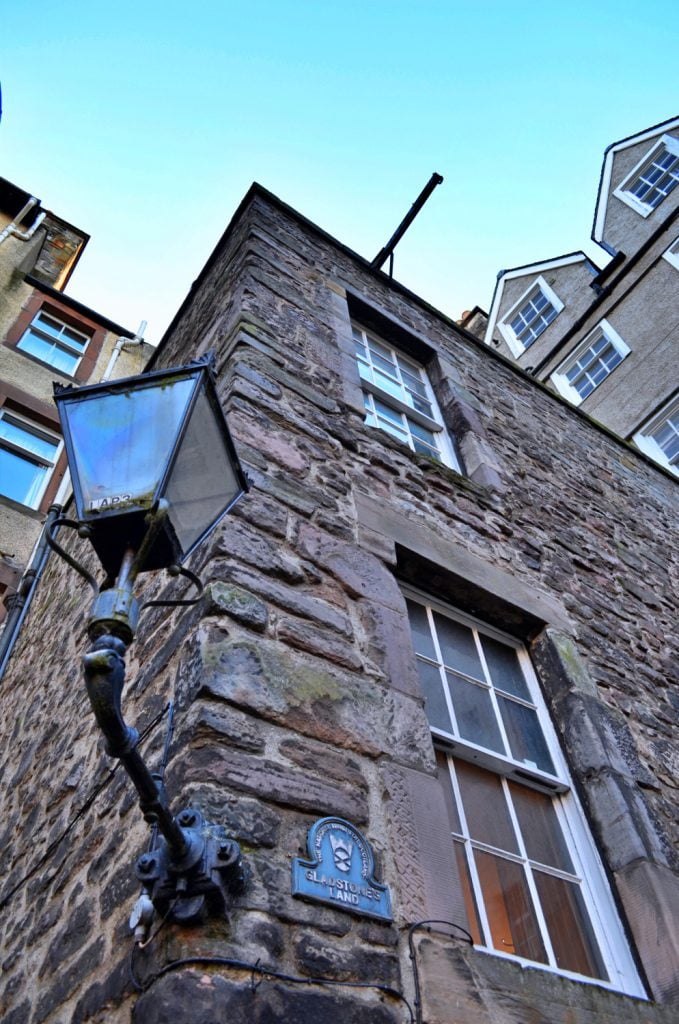 Royal Mile: Lawnmarket - gladstone land