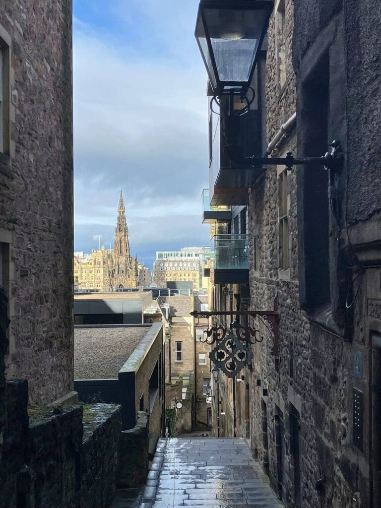 Royal Mile di Edimburgo: tutto sulla strada più famosa della città 79 royal mile edimburgo, advocate's close