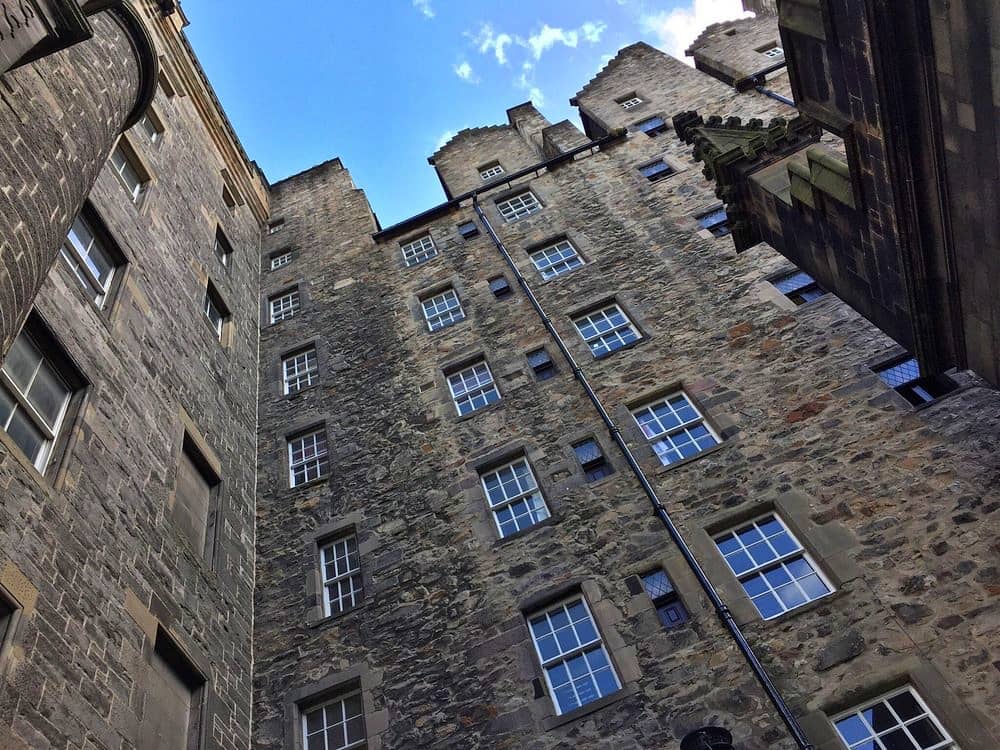 Royal Mile di Edimburgo: tutto sulla strada più famosa della città 31 Milne’s Court, royal mile di edimburgo