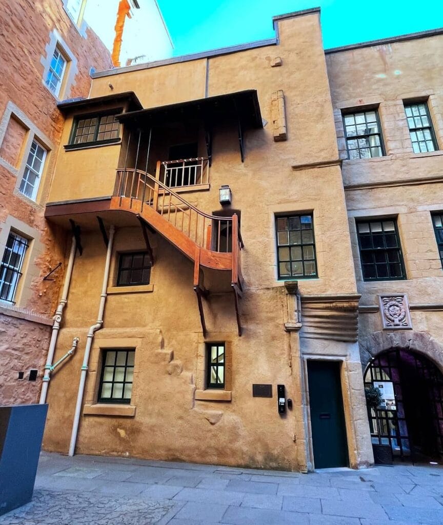 Royal Mile di Edimburgo: tutto sulla strada più famosa della città 50 Riddle's court, close di edimburgo