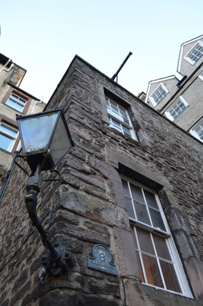 Royal Mile di Edimburgo: tutto sulla strada più famosa della città 46 gladstone land, royal mile di edimburgo