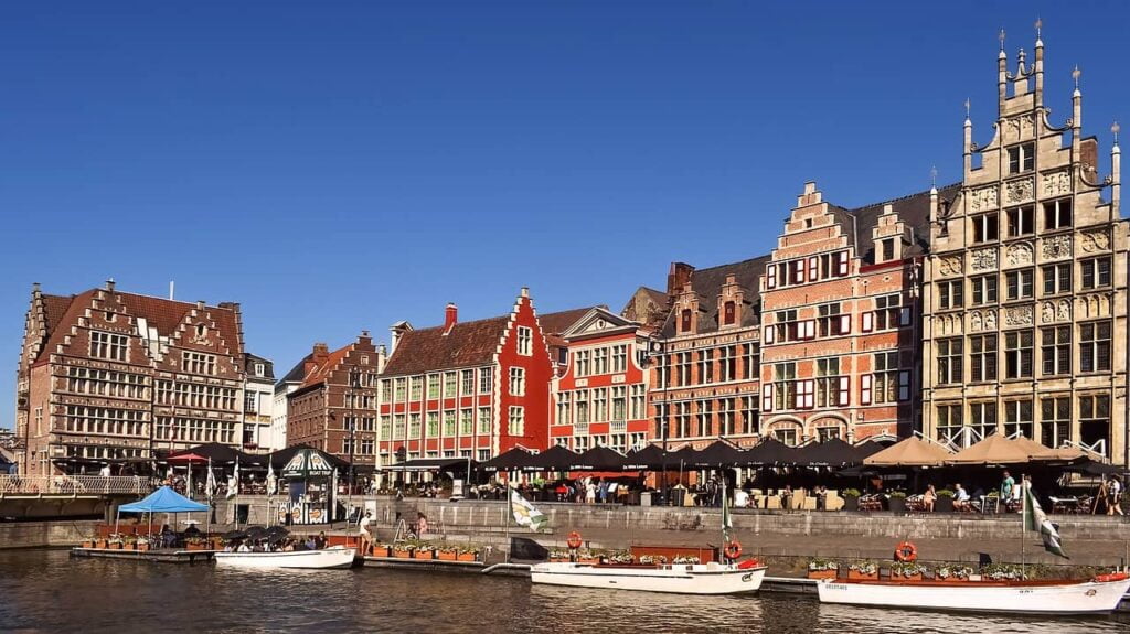 Expat in Belgio: la storia di Grazie 4 expat in belgio1