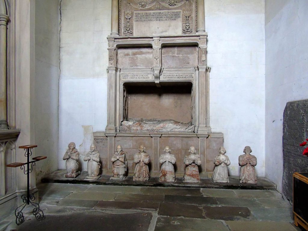 Sir George Bruce monument - culross abbey church - scozia