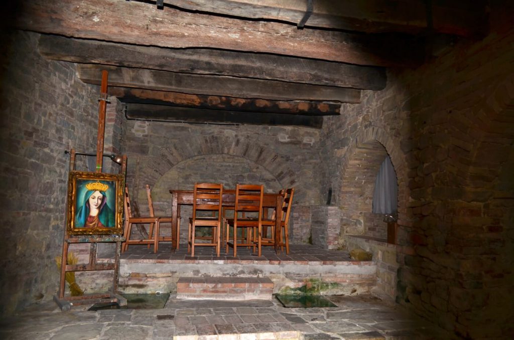 eremo delle grotte - monstero frati bianchi