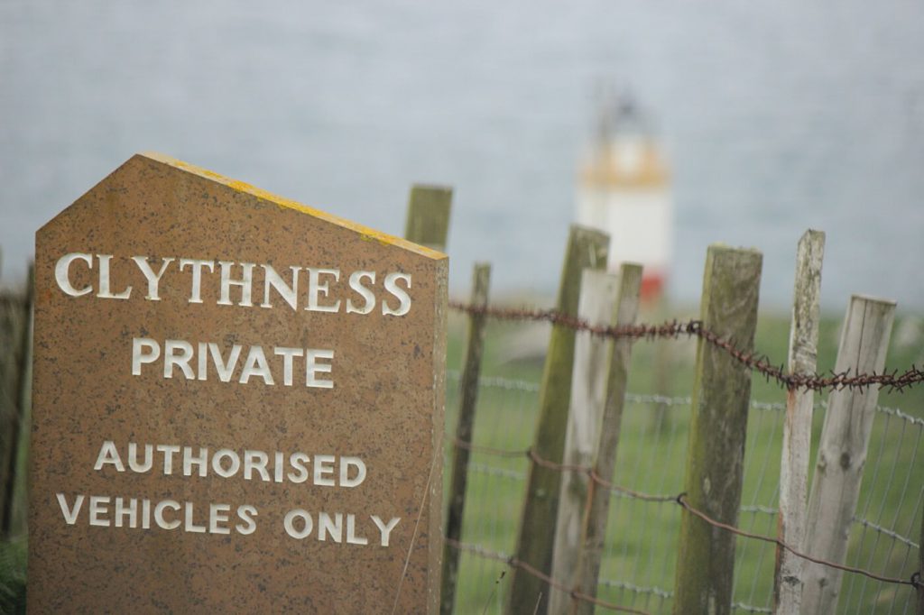 Clythness Lighthouse - caithness