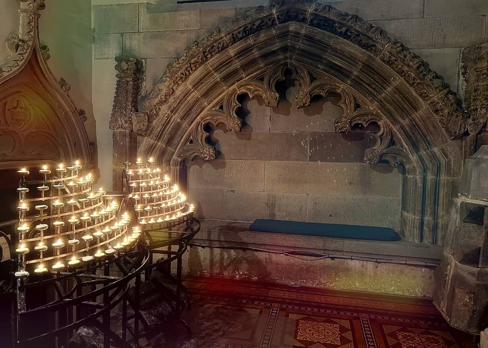 La cattedrale di St Giles a Edimburgo: cosa vedere e perchè visitarla 19 the holy blood aisle