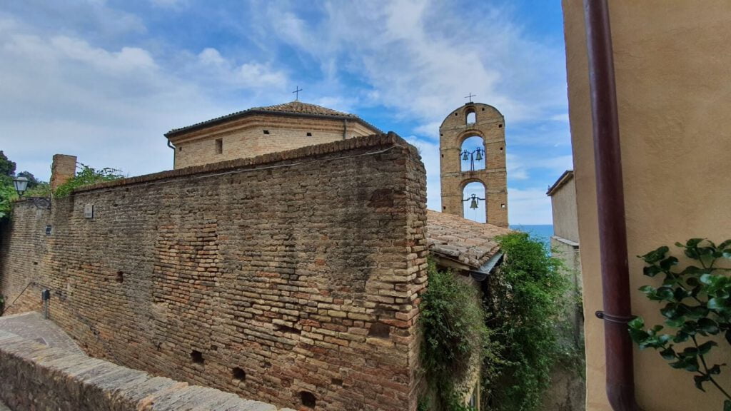 chiesa di santa lucia grottammare