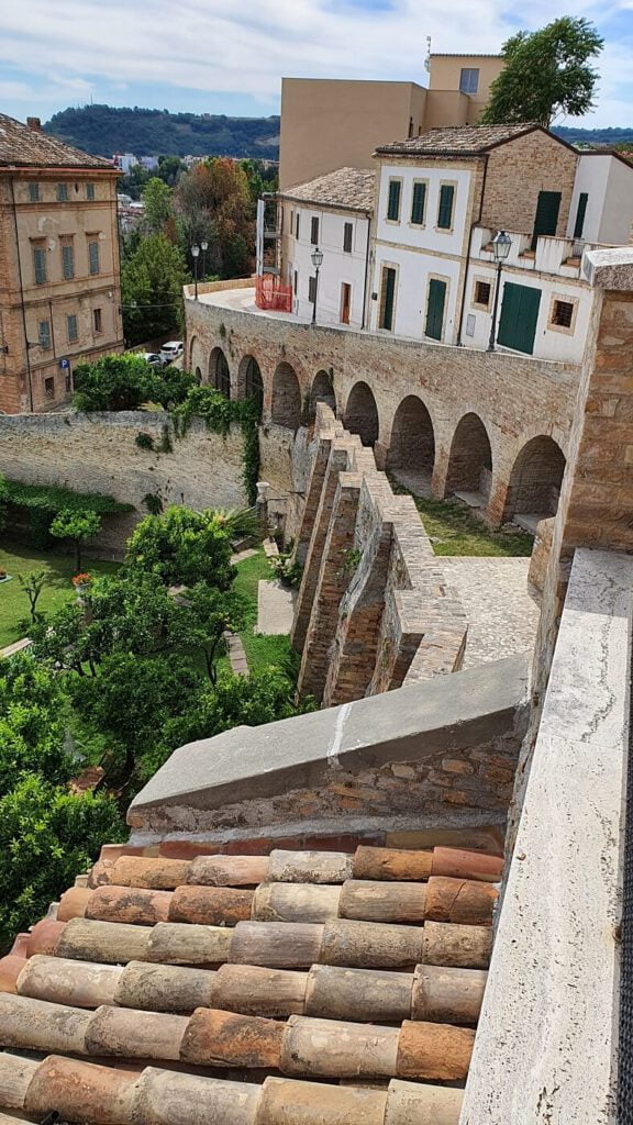 scalinata lidzt, borghi marinari marche