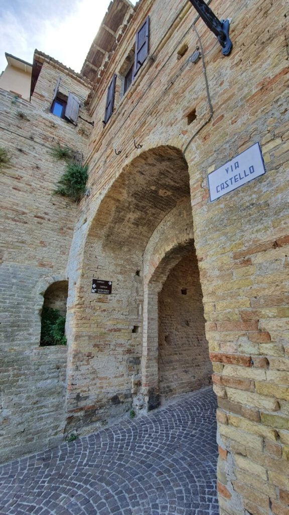 antico castello di grottammare, borghi da vedere nelle marche