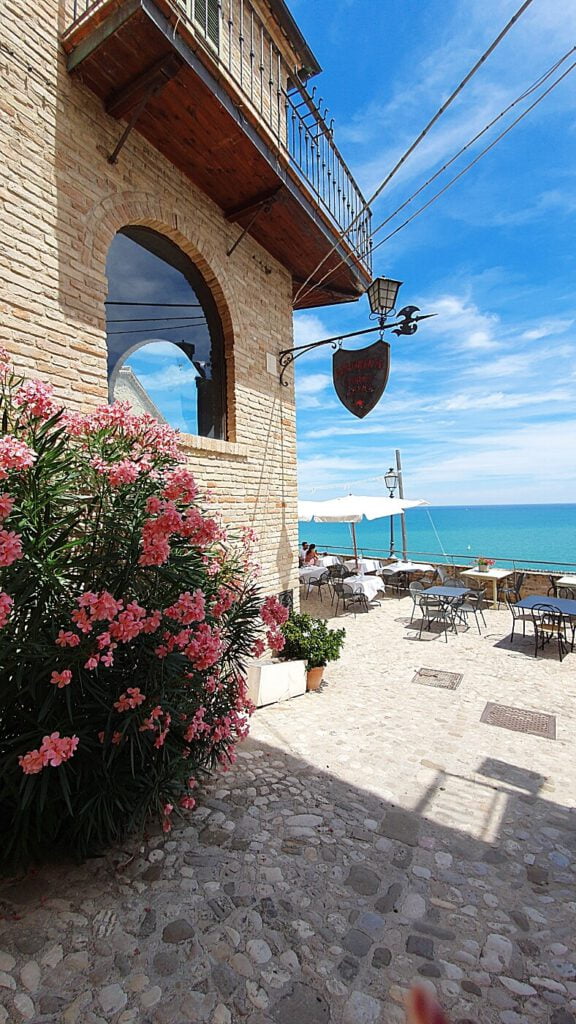 grottammare alta, visitare grottammare, vecchio incasato