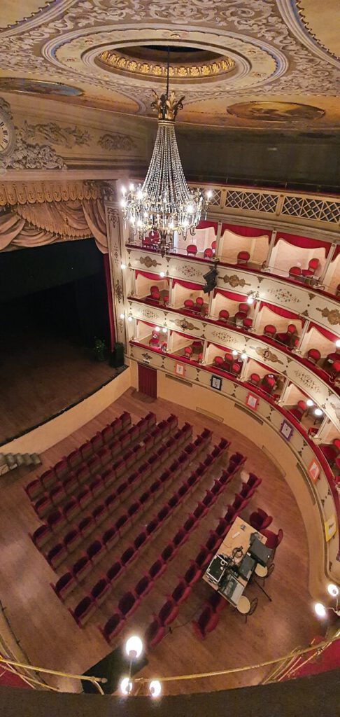 teatro bramante, urbania teatro