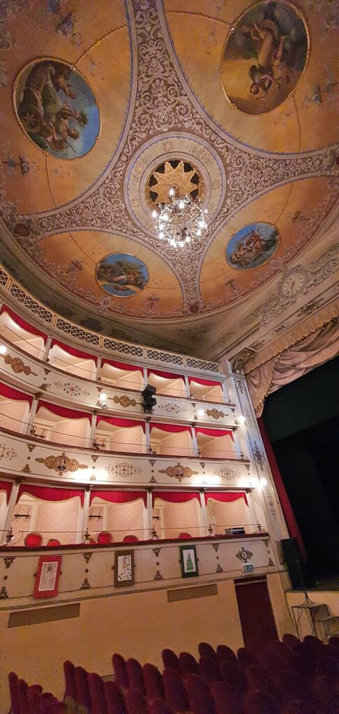 teatro bramante di urbania