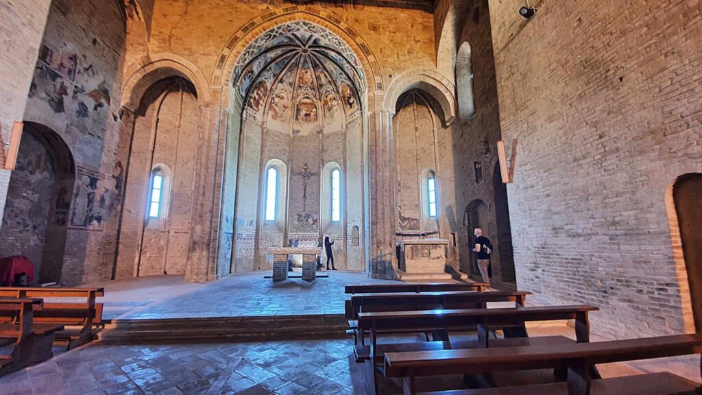 chiesa abbaziale s. maria della rocca