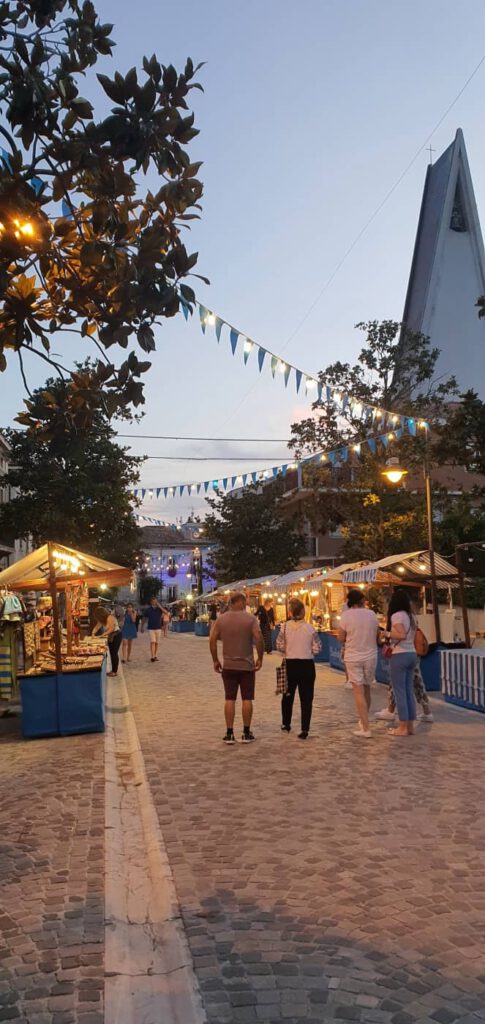 locali pet friendly nelle marche, dove andare con il cane al conero