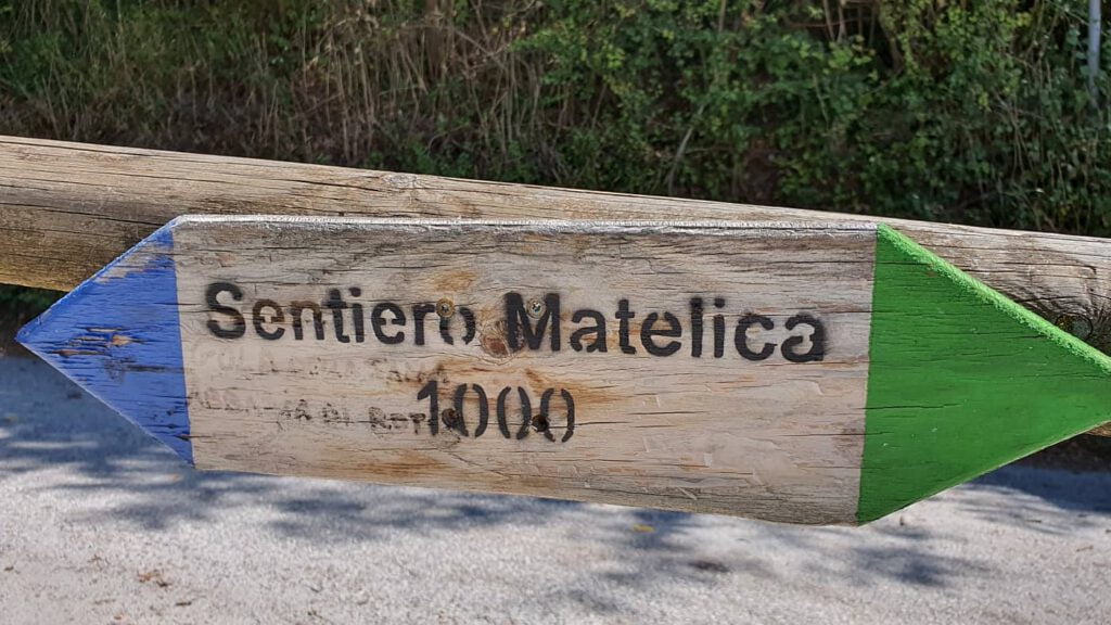 la gola di jana, sentieri da fare nelle marche
