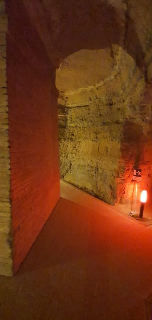 camerano sotterranea, grotte ipogee di camerano