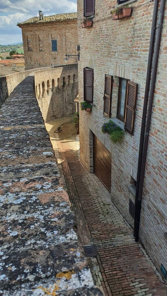corinaldo camminamento di ronda e cinta muraria