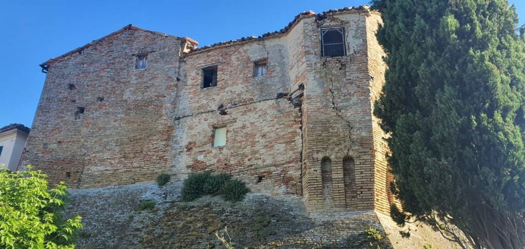 il castello di Montale