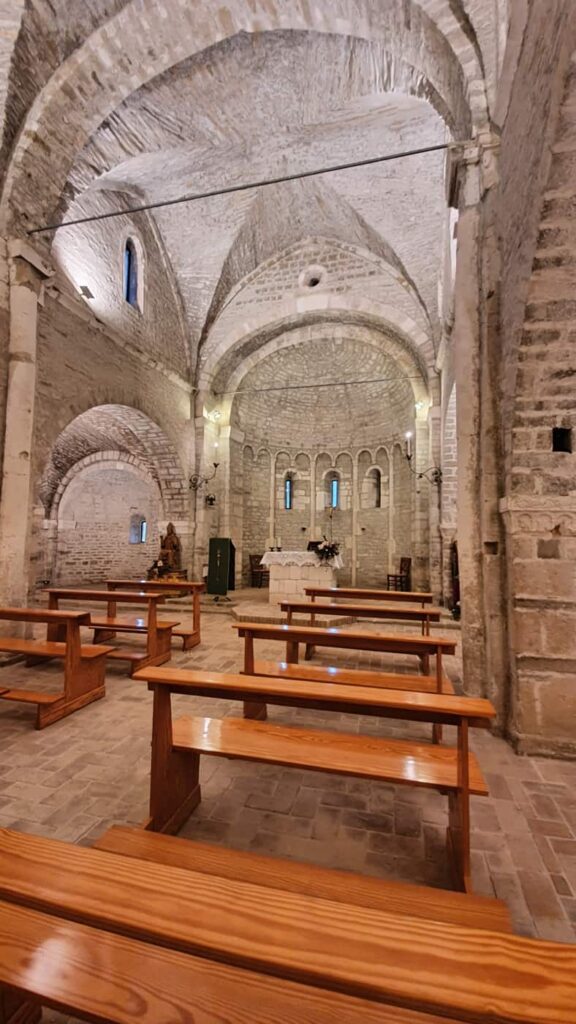 abbazia di sant'urbano marche