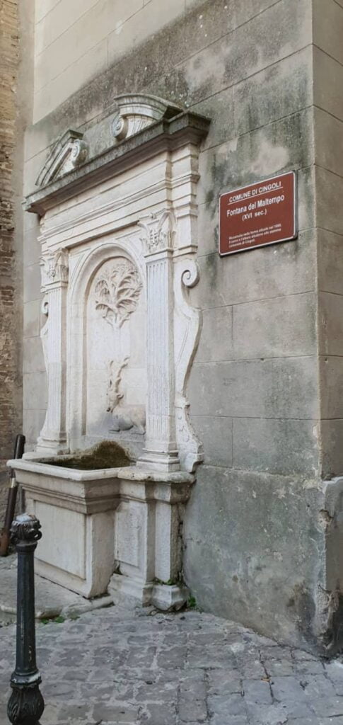 la fontana del maltempo