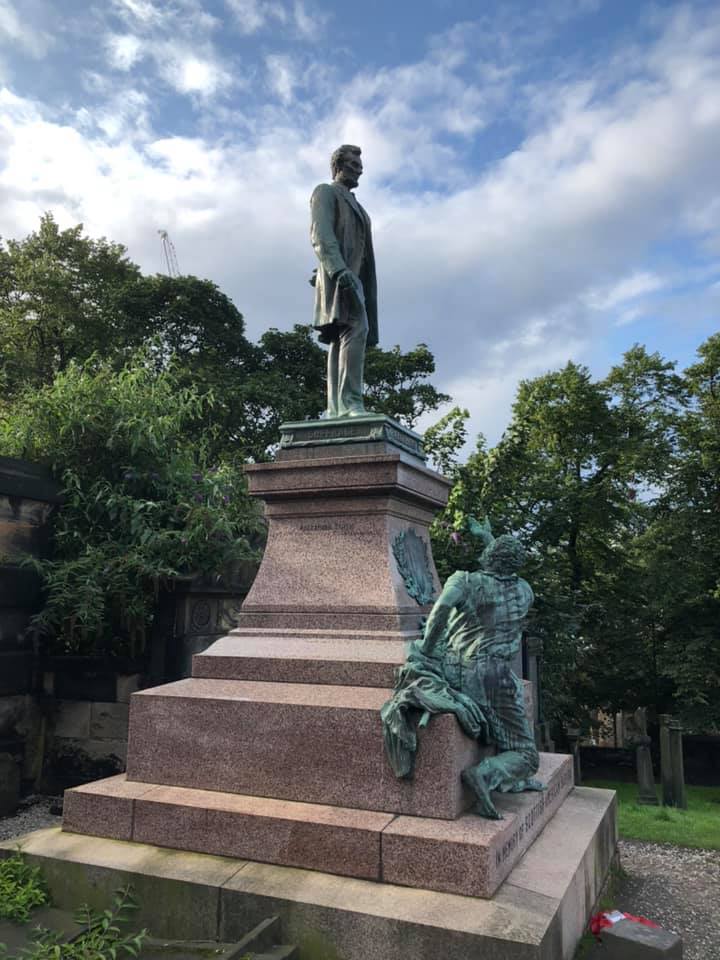 Scottish – American Soldiers Monument, statua di Abraham Lincoln, new calton burial ground