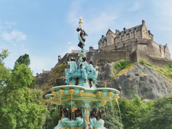 Tour guidato del castello di Edimburgo con ingresso prioritario