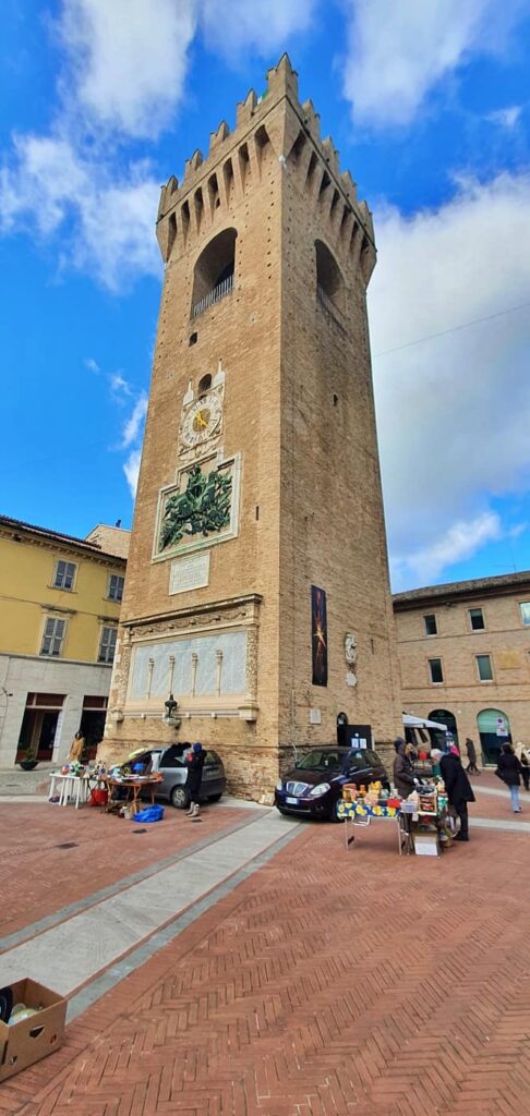 torre del borgo, torre civica