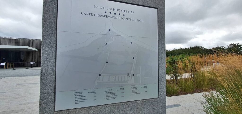 Cosa vedere a Pointe du Hoc in Normandia 3 pointe du hoc walking
