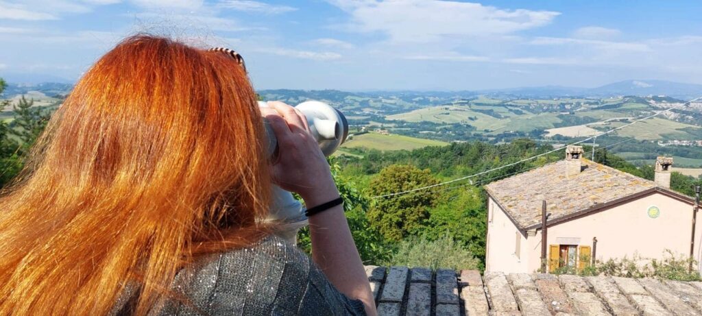 Borghi più belli delle Marche: un viaggio romantico nel medioevo 98 il borgo di montefabbri, borghi marche