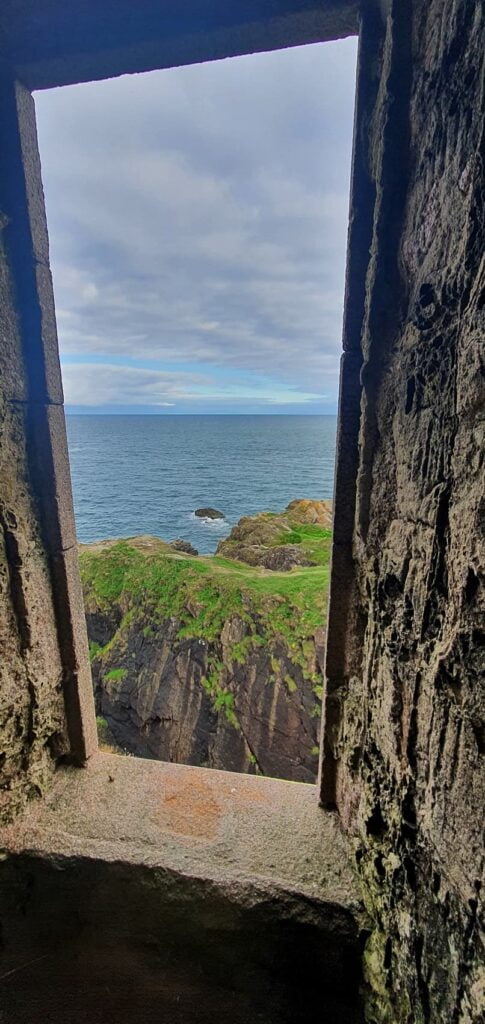 New Slains Castle: il castello di Dracula di Bram Stoker in Scozia 9 new slains castle scozia