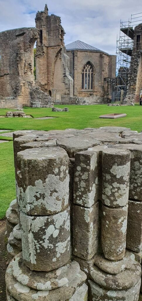visitare la cattedrale di elgin