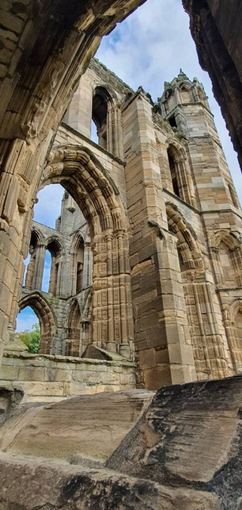 cosa vedere alla cattedrale di elgin 