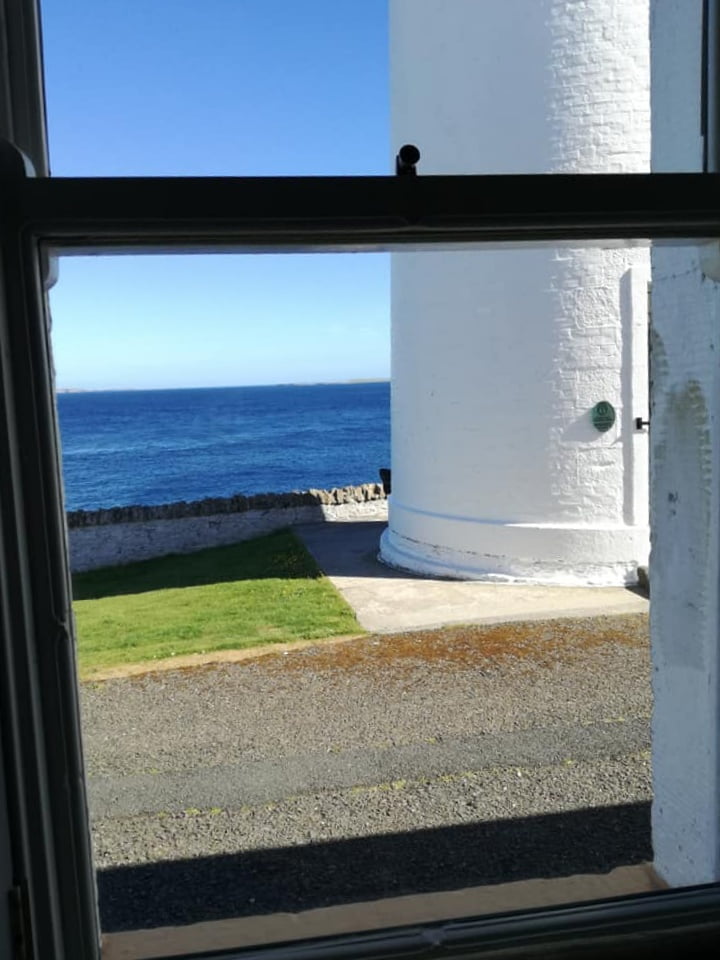 cantick head lighthouse, dormire in un faro in scozia